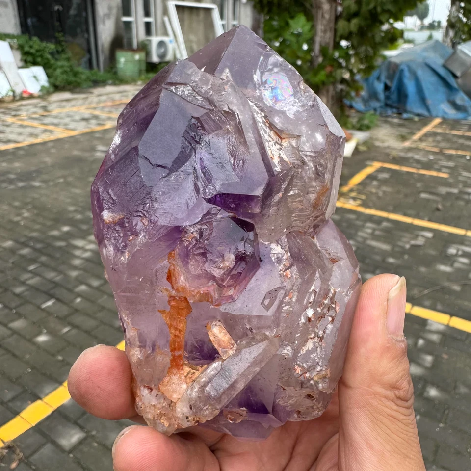 593g Cuarzo Amatista Natural Esquelético Torre Forma Libre Cristal Energía Mineral Foto 3 de 4