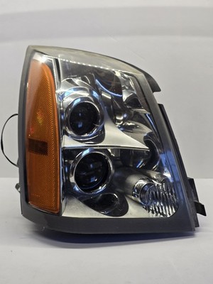 OEM 2004-2009 Cadillac SRX Right Passenger Halogen Headlight Headlamp RH