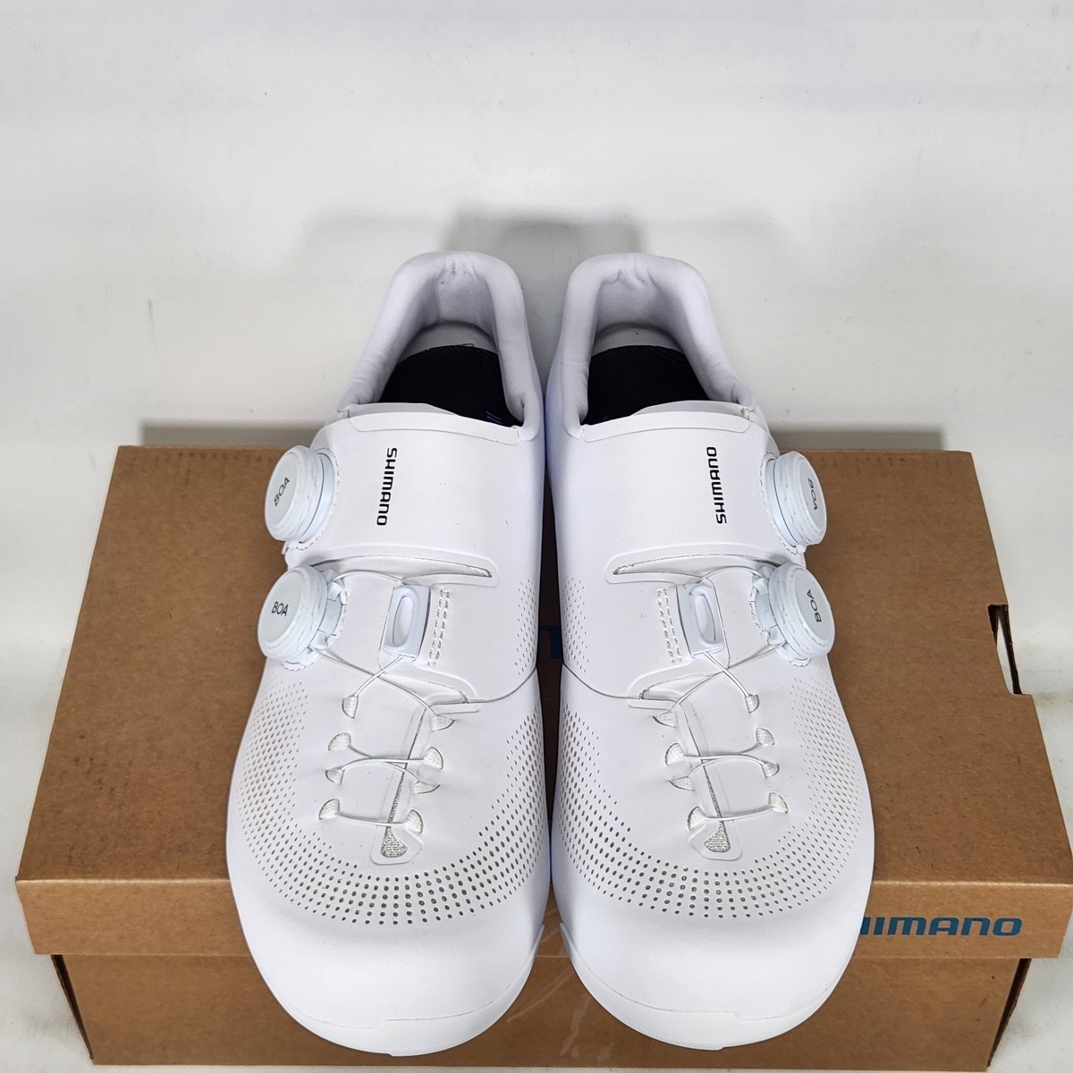 Size 9.5 (EU 42) - Shimano RC7 - White - Womens - RC7W / SH-RC703