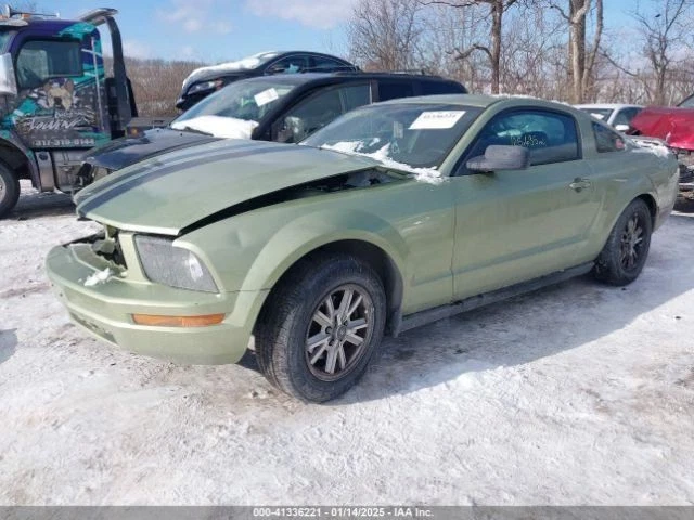 2006 Ford Mustang Windshield Wiper Motor OEM Used 126K Miles RWD 4.0L - Image 2 of 4