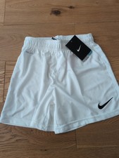 Nike weiße Dri-Fit Shorts Kinder XS 6-8 Jahre