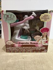 JAKKS PACIFIC Girl Gourmet Cupcake Maker