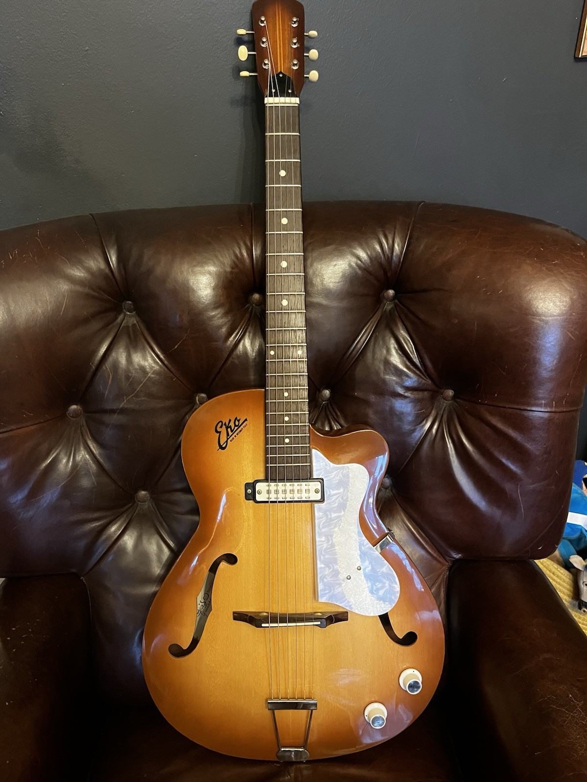 EKO 100 / SM1 Studio Jazz Guitar - 1960s