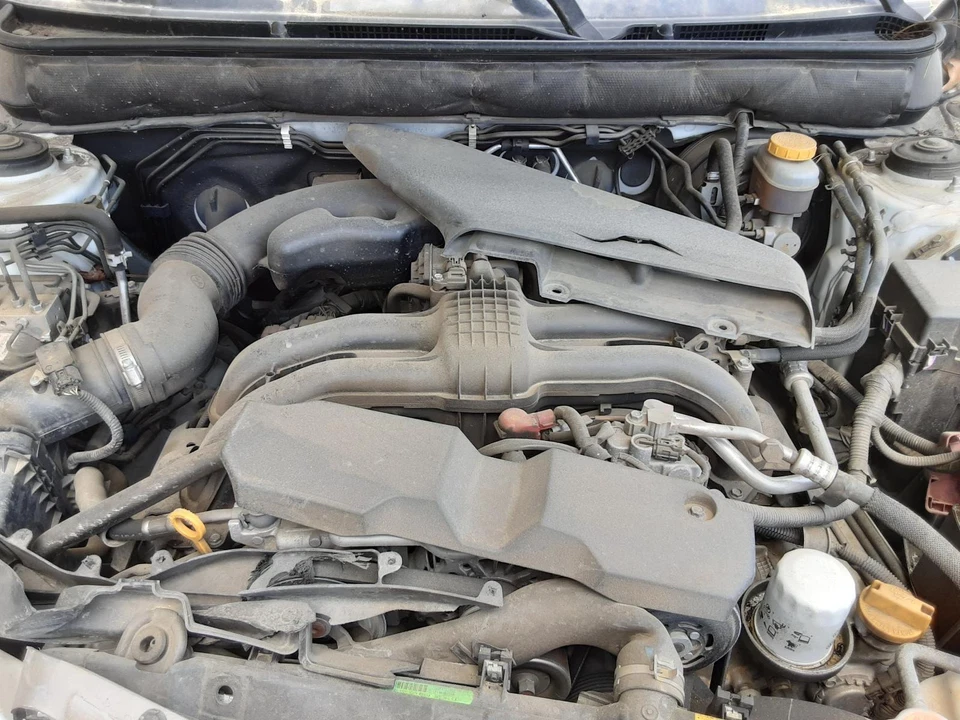 Motor de arranque usado serve: 2013 Subaru Legacy AT grau A - Imagem 3 de 4