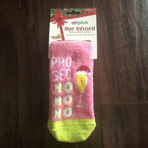 Airplus Aloe Infused Socks w/ Vitamin E Women's Size 5-11 Holiday New