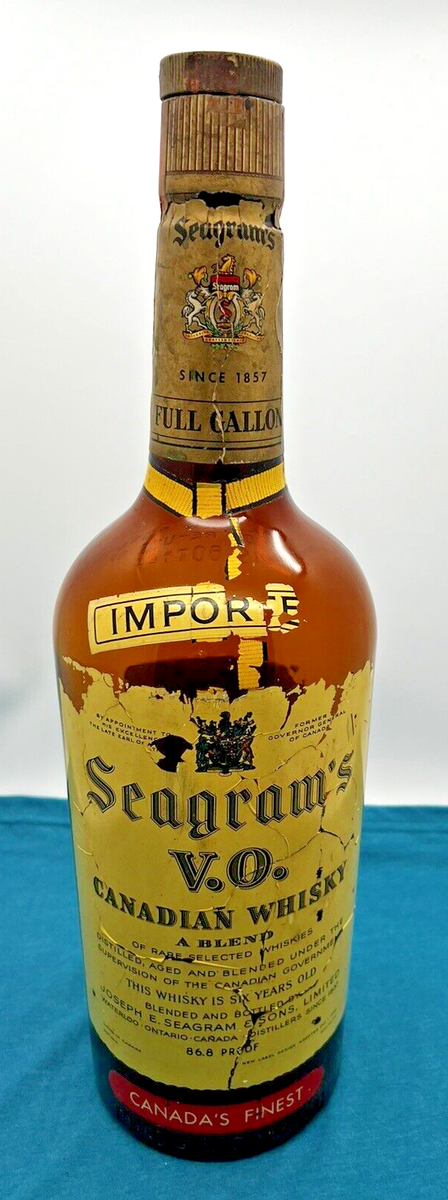 Vintage 1954 SEAGRAM'S V.O. CANADIAN WHISKY Empty Gallon Vintage 1954 SEAGRAM'S V.O. CANADIAN WHISKY Empty Gallon