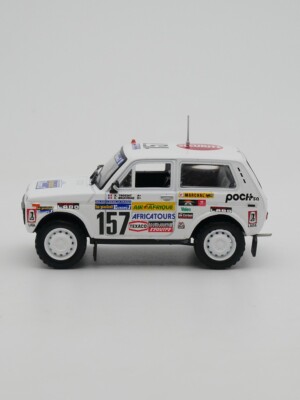 Ixo 1:43 DeAgostini Vaz 2121 Niva Radaniwa Dakar alloy car model