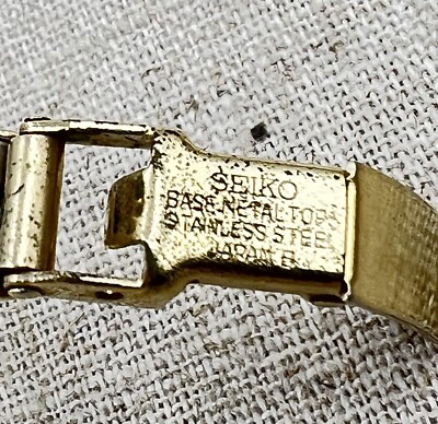Vintage Seiko Watch Woman Gold Tone Square Dial 11–3389 Manual