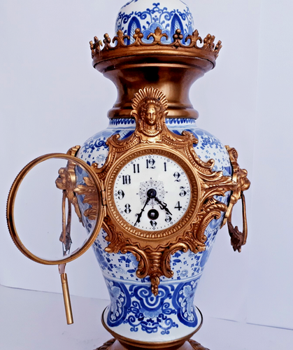 Antique DELFT BLUE & WHITE MANTEL CLOCK FAIENCE BRASS ELEMENTS BY BOCH KERAMIS - Picture 2 of 11