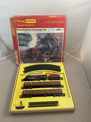 Triang Hornby RS609 Express Passenger Train Set with Princess