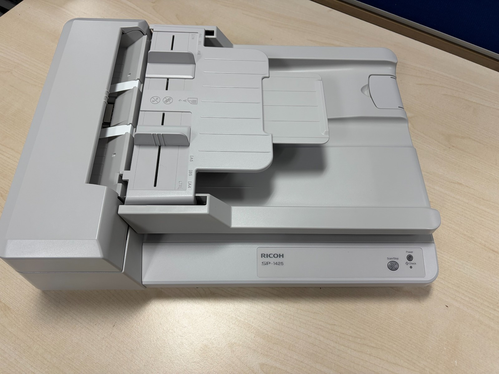 Fujitsu Sp-1425 A4 Colour Document Scanner - Broken Scanner Glass