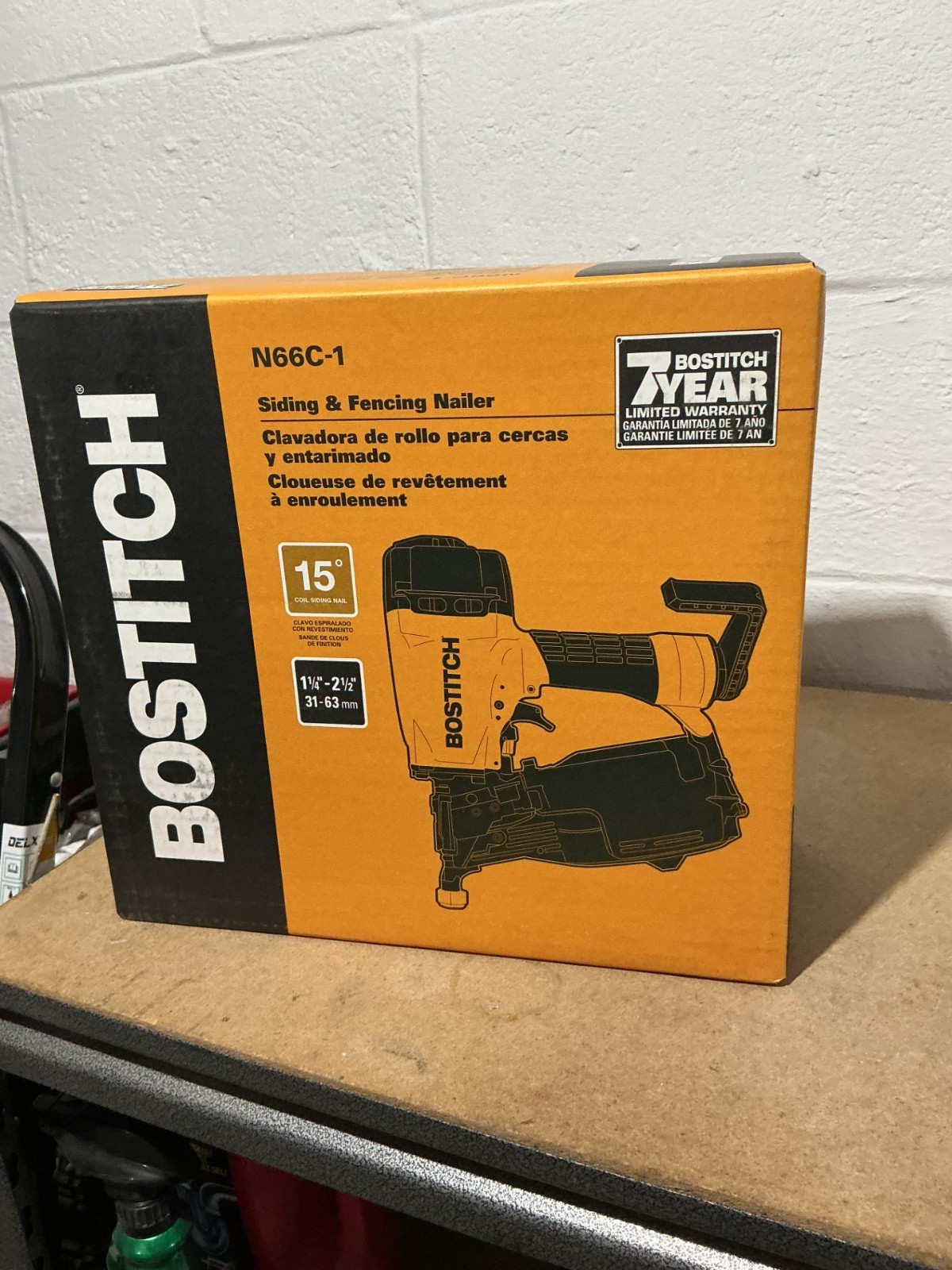 Bostitch N66C-1 Coil Siding Nailer New in Manufacture sealed