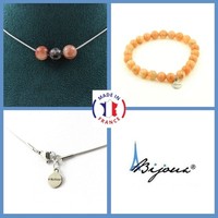 Mineralien Und Edelsteine. Schmuckset Armband Halskette 3 Perlen Stein