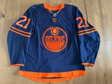 Game Worn Trikot Edmonton Oilers Dominik Kahun LOA Alternate Set 1 2020/21