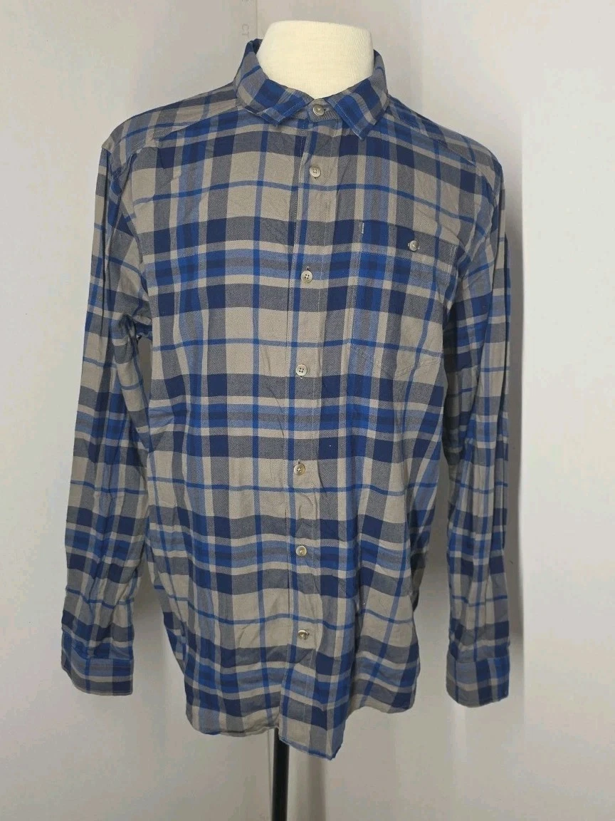 Under Armour Flannel Shirt Mens XL Blue Plaid Button Up Casual Outdoor Pocket