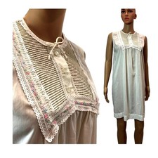 60s White Nightgown w Lace  Embroidery Bib  Barbizon "June"  S