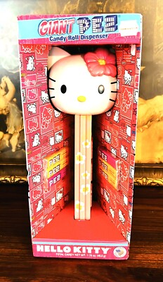 2013 Giant Hello Kitty PEZ New In Box Approx. 12” Lemon Grape