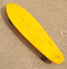 Vintage Newporter Skateboard 1970s USA Anaheim California Old School Dogtown