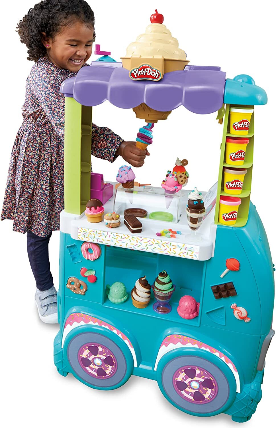 Игрушечный набор Play-Doh Kitchen Creations Ultimate Грузовик с мороженым 18890₽