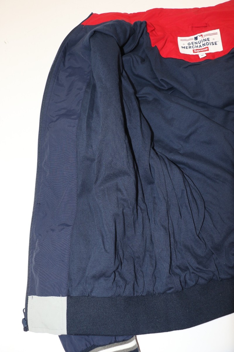 Supreme New York Yankees Track Jacket Size Medium - Grey Supreme New York Yankees Track Jacket Size Medium - Grey
