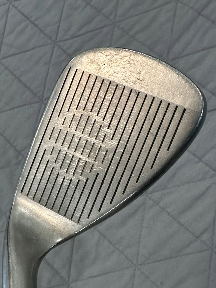 Tommy Armour Ti 100 Pure Titanium 9 Iron Armour Ti 100 Stiff Steel 36.5” RH - Image 3 of 4