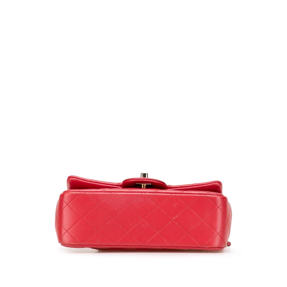 Autenticado Chanel Mini Rectangular Piel de Cordero Mango Superior Solapa Única Rojo Foto 3 de 4