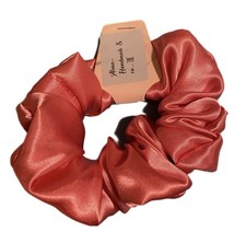 Women And Girl Hair Scrunchies
