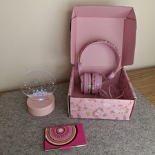 Unicorn Gift Set Bundle Headphones LED Lamp Card Holder Pink 3 Items