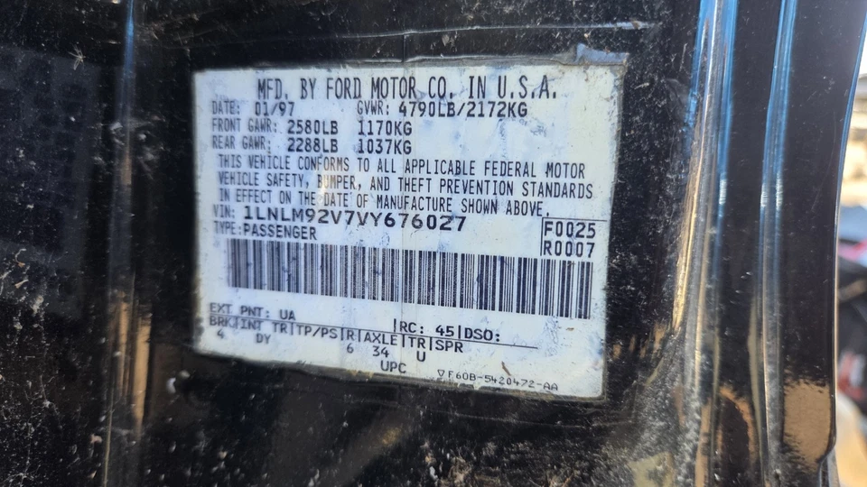 1997 1998 Lincoln Mark VIII Door Panel Beige LH Driver Side Door Card DY - Image 2 of 4