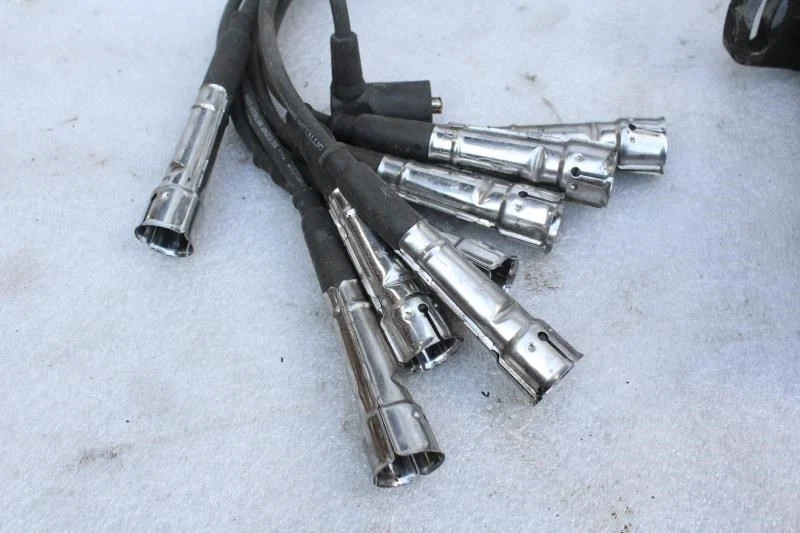 1977 MERCEDES 450SL R107 IGNITION DISTRIBUTOR - Image 4 of 4