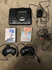 SEGA MEGA DRIVE BUNDLE (CONSOLE, CABLES, 2X CONTROLLERS, SONIC GAMES)
