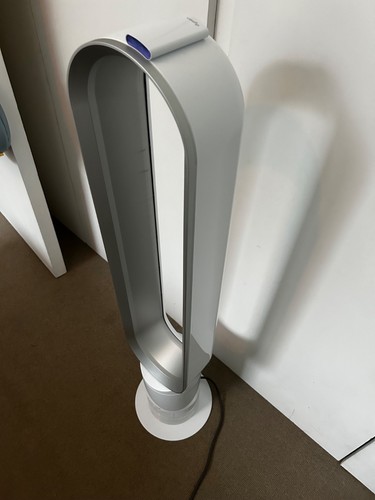 Dyson Cool Tower Fan (White / Silver) with Remote Control