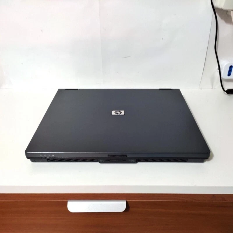 Notebook PC Portatile Windows XP GAMING PCMCIA Seriale Integrata Pentium M 21070 - Immagine 3 di 4