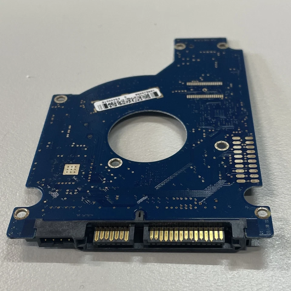 Seagate Momentus ST9160310AS 2.5" SATA HDD PCB Board 100513491 REV B FW HP07 - Image 3 of 4