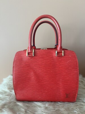 Louis Vuitton Pont Neuf Red Epi Leather Handbag Authenticated Preloved