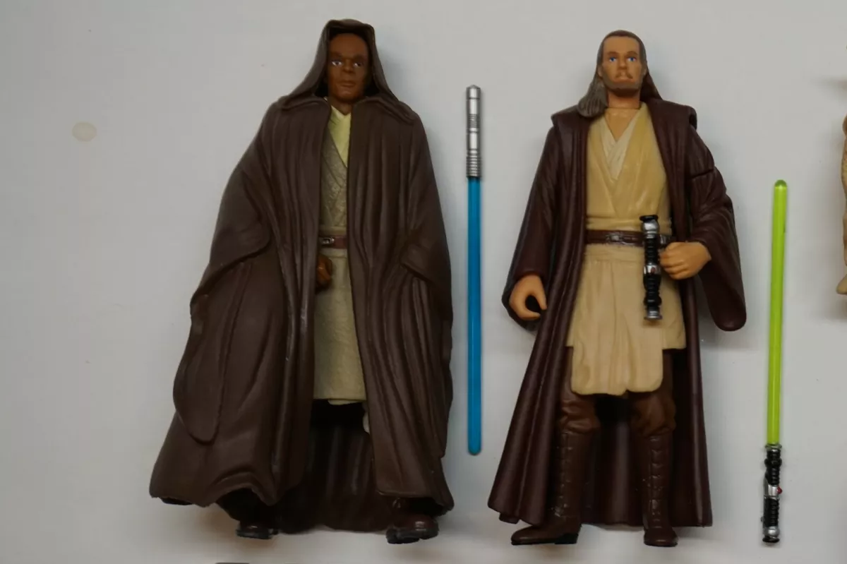 STAR WARS EPISODE 1 JEDI MASTER QUI-GON JINN MACE WINDU YODA LOOSE COMPLETE  LOT