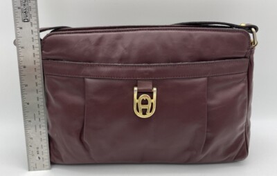 Aigner Purse Leather Handbag Shoulder Bag Zip Top Gold Aigner Purse Leather Handbag Shoulder Bag Zip Top Gold