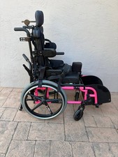 QUICKIE 2 FOLDING WHEELCHAIR-BLACK/PINK DELUXE MODEL 14"x15"SEAT