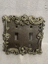 intage 1967 American Tack Hardware Double Light Switch Wall Plate Roses