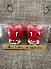 New Johanna Parker Valentine Hearts Salt & Pepper Shaker Set Red Love Romance
