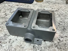 *FREE SHIPPING* SWB-8 Killark Device Box, 3/4 Inch Dead End, 2 GANG