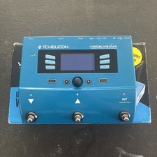 TC-Helicon VoiceLive Play Vocal Effect Proces...