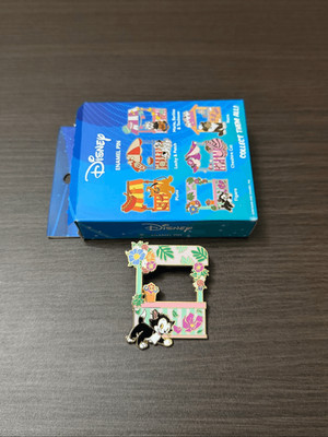 Disney Cats & Dogs Character Booth Stand Blind Box Enamel Pin - Figaro