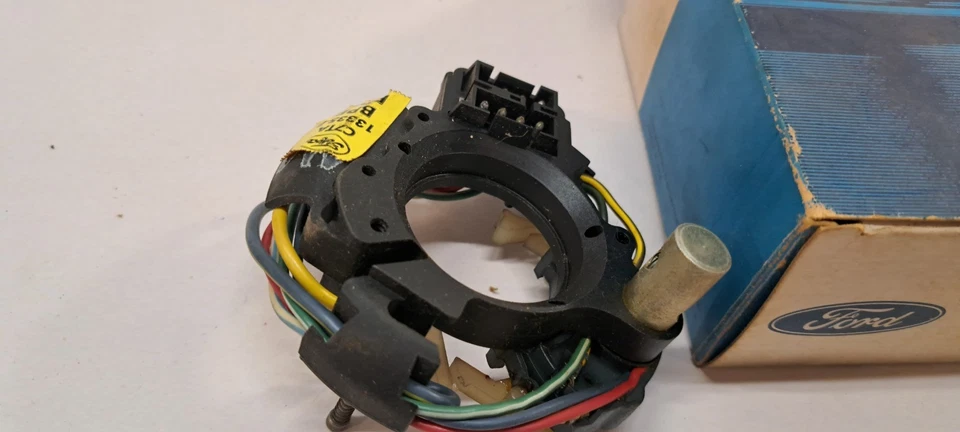 Interruptor intermitente Ford F500 F650 F750 1967-1968 C7TZ13341M RSTSF750 Foto 4 de 4