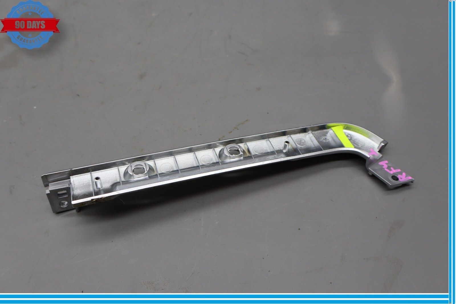 Bentley Continental Flying Spur Speed 2006-2012 Front Right Seat molding