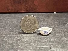 Dollhouse Miniature China Gravy Boat 1:12 one inch scale E19 Dollys Gallery