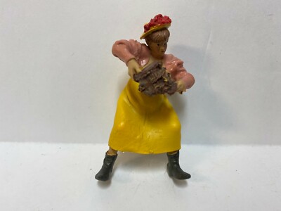 Just Plain Folk # 1003 G Scale Train Figure* Lady with bucket of water *NEW