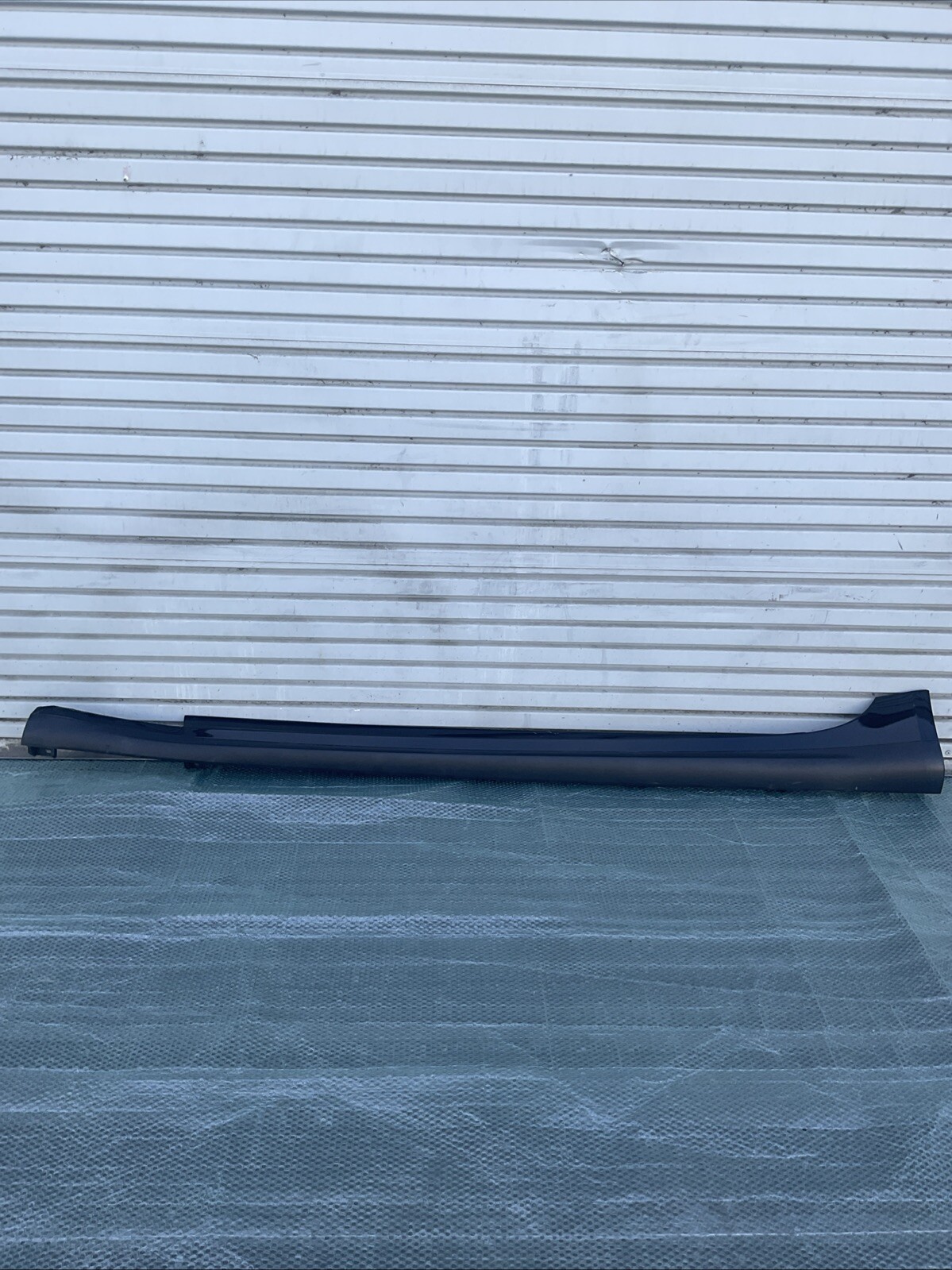 14-22 Maserati Quattroporte Q4 Rocker Panel Side Skirt Left Side Black OEM 19K