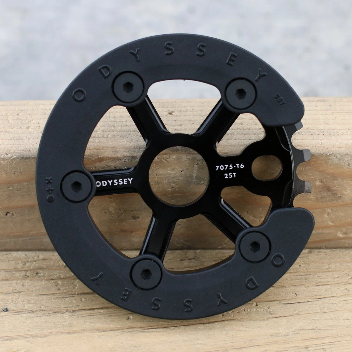Protège-pignon Odyssey 28 Dents – Demi-bash – Pour BMX GT, Dyno, S&M, DK – Neuf
