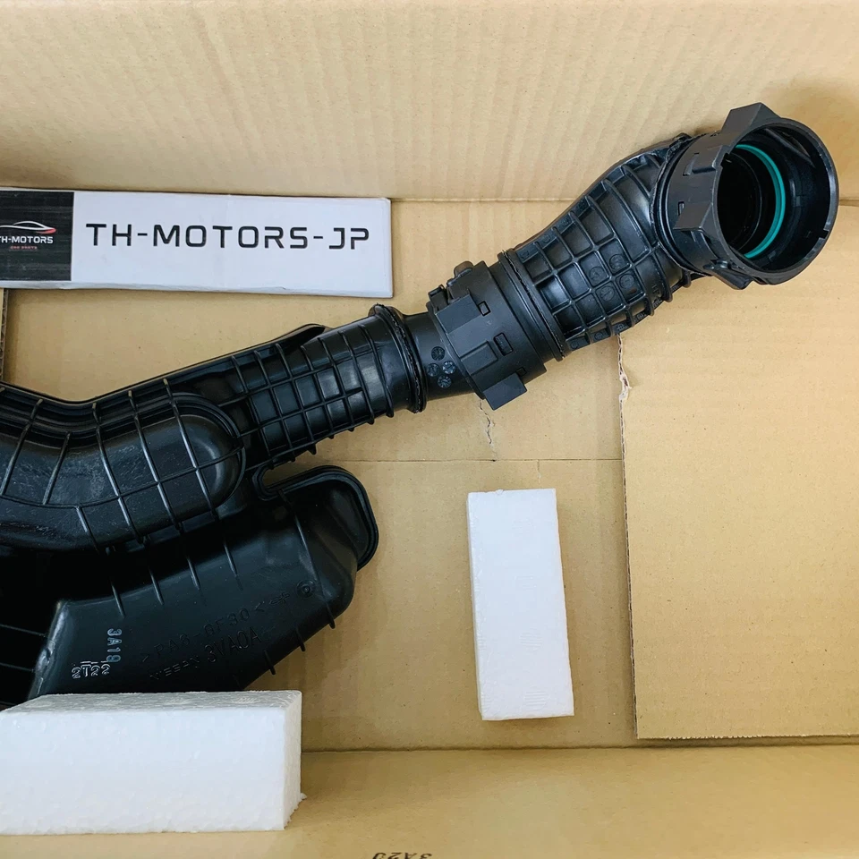 Tubo de entrada genuino NOTA MICRA NISSAN 14460-3VA1A Foto 4 de 4